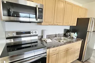 229 Paoakalani Ave, Honolulu, HI 96815 - Photo 7