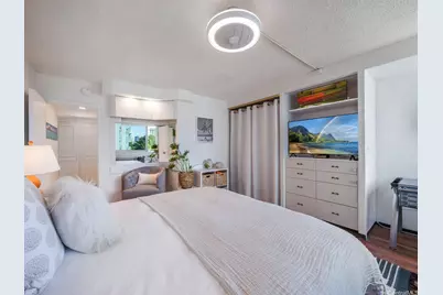 2500 Kalakaua Avenue #503, Honolulu, HI 96815 - Photo 13