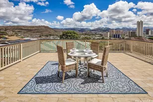 3376 Ala Laulani St, Honolulu, HI 96818 - Photo 9