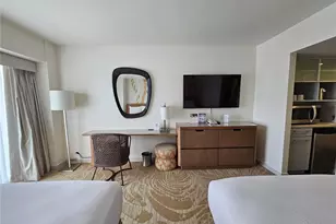 410 Atkinson Dr, Honolulu, HI 96814 - Photo 5