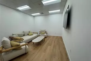 1515 Liona St, Honolulu, HI 96814 - Photo 21