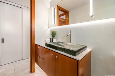 2999 Kalakaua Avenue #704, Honolulu, HI 96815 - Photo 17