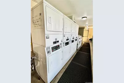 1550 Wilder Avenue #A612, Honolulu, HI 96822 - Photo 13