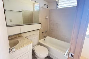 1060 Kamehameha Hwy, Pearl City, HI 96782 - Photo 21