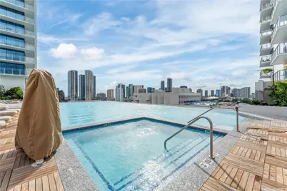 1515 Liona Street #3819, Honolulu, HI 96814 - Photo 17