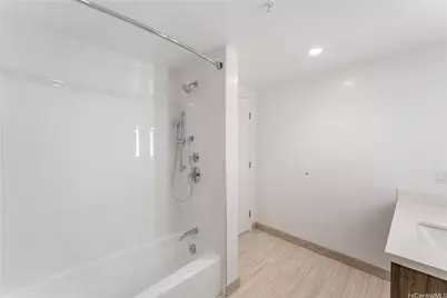 1515 Liona Street #3819, Honolulu, HI 96814 - Photo 11