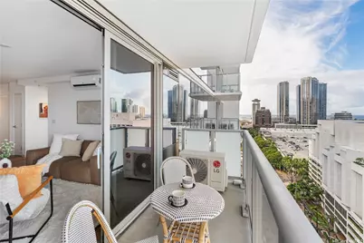 1515 Liona Street #1604, Honolulu, HI 96814 - Photo 3