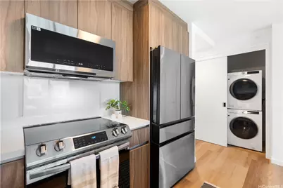 1515 Liona Street #1604, Honolulu, HI 96814 - Photo 11