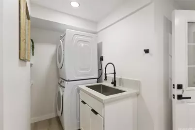 889 Akumu Street, Kailua, HI 96734 - Photo 13