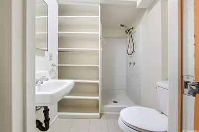 2571 Kekuanoni Street, Honolulu, HI 96813 - Photo 13