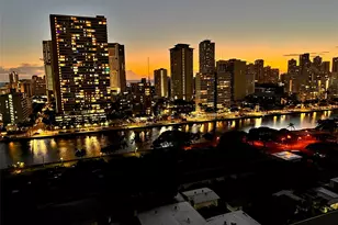 2444 Hihiwai St, Honolulu, HI 96826 - Photo 1