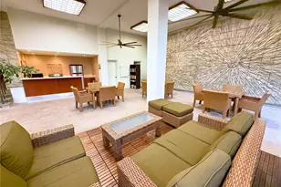 521 Hahaione St, Honolulu, HI 96825 - Photo 13