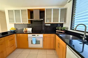 521 Hahaione St, Honolulu, HI 96825 - Photo 5