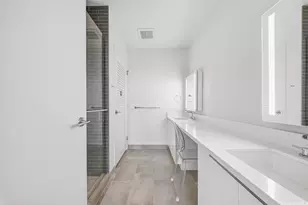 1001 Queen St, Honolulu, HI 96814 - Photo 15