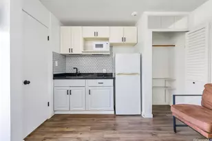 249 Kapili St, Honolulu, HI 96815 - Photo 3