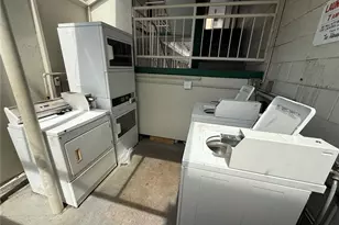 809 Kinau St, Honolulu, HI 96814 - Photo 9