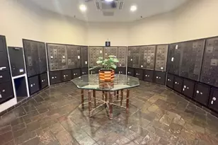 2499 Kapiolani Blvd, Honolulu, HI 96826 - Photo 11