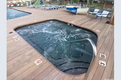 1001 Queen Street #1413, Honolulu, HI 96814 - Photo 17