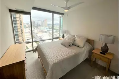 1001 Queen Street #1413, Honolulu, HI 96814 - Photo 3