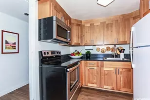 225 Queen St, Honolulu, HI 96813 - Photo 7