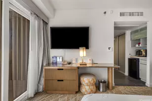 410 Atkinson Dr, Honolulu, HI 96814 - Photo 11