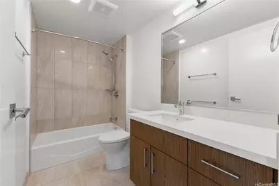 629 Keeaumoku Street #3711, Honolulu, HI 96814 - Photo 9