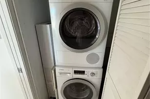 1201 Wilder Ave, Honolulu, HI 96822 - Photo 15