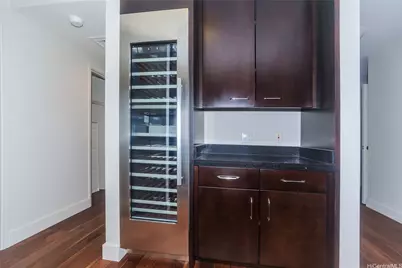 1189 Waimanu Street #4101, Honolulu, HI 96814 - Photo 11