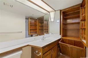 555 Hahaione St, Honolulu, HI 96825 - Photo 17