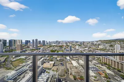 1515 Liona Street #3400, Honolulu, HI 96814 - Photo 3