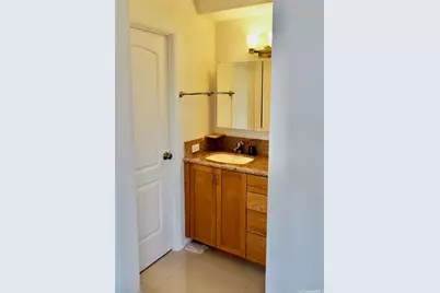 2240 Kuhio Avenue #2401, Honolulu, HI 96815 - Photo 9