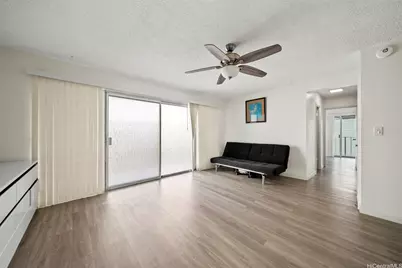 731 Amana Street #402, Honolulu, HI 96814 - Photo 3