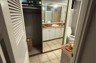 2406 Kuhio Ave, Honolulu, HI 96815 - Photo 13