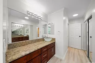 521 Hahaione St, Honolulu, HI 96825 - Photo 13