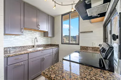 2121 Ala Wai Boulevard #2506, Honolulu, HI 96815 - Photo 7