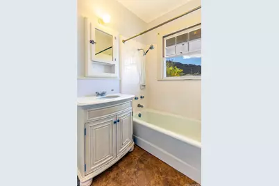 3422 Woodlawn Drive, Honolulu, HI 96822 - Photo 9
