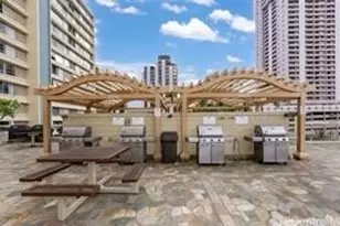 445 Seaside Ave, Honolulu, HI 96815 - Photo 3