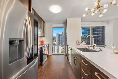 1189 Waimanu Street #1605, Honolulu, HI 96814 - Photo 5