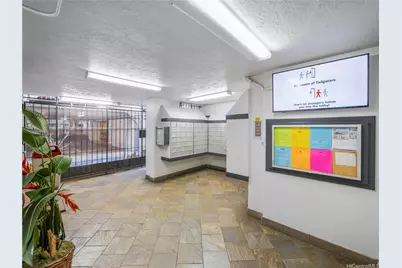 2421 Ala Wai Boulevard #805, Honolulu, HI 96815 - Photo 23