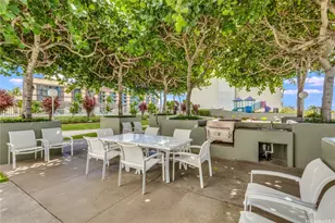 88 Piikoi St, Honolulu, HI 96814 - Photo 23