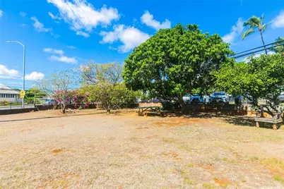 99-028 Moanalua Road, Aiea, HI 96701 - Photo 15