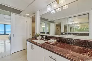 1650 Ala Moana Blvd, Honolulu, HI 96815 - Photo 15