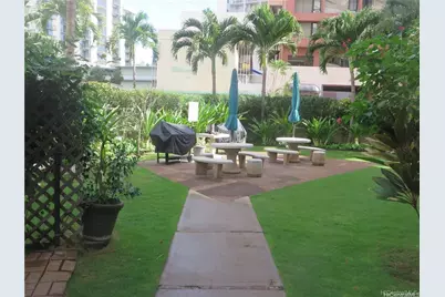 425 Ena Road #B1105, Honolulu, HI 96815 - Photo 11