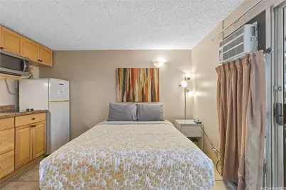 2463 Kuhio Avenue #306, Honolulu, HI 96815 - Photo 9