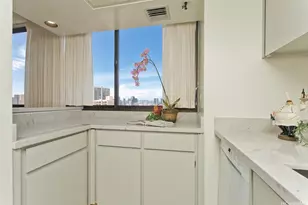 2499 Kapiolani Blvd, Honolulu, HI 96826 - Photo 5