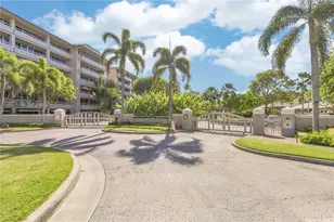 1 Keahole Pl, Honolulu, HI 96825 - Photo 17