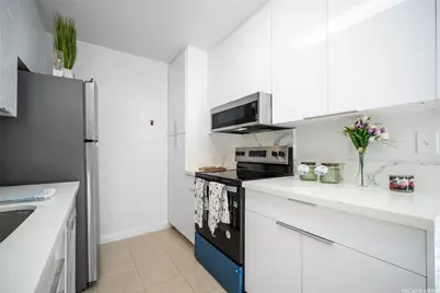 625 Mananai Place #24A, Honolulu, HI 96818 - Photo 1