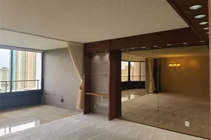 1910 Ala Moana Blvd, Honolulu, HI 96815 - Photo 11