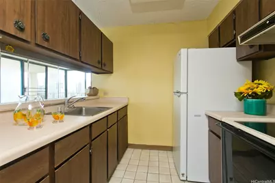 2444 Hihiwai Street #804, Honolulu, HI 96826 - Photo 7