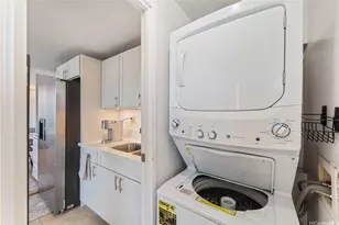 1060 Kamehameha Hwy, Pearl City, HI 96782 - Photo 7